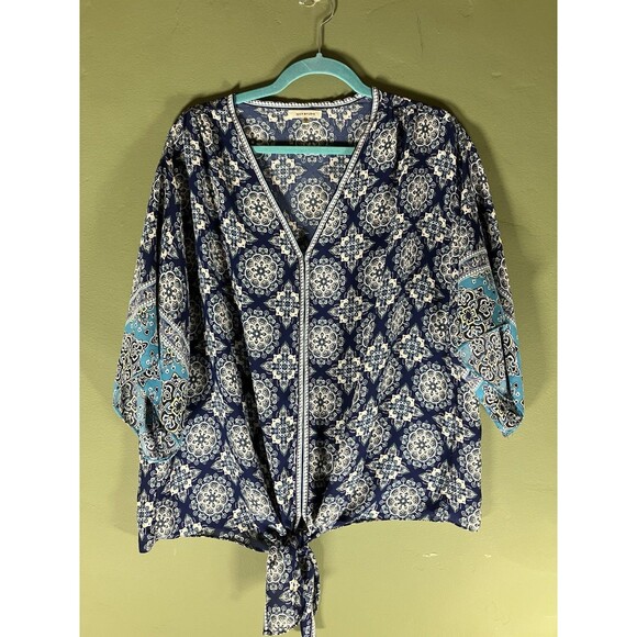 Max Studio Blouse Women’s Plus Size  2X Geometric Print V Neck  Boho Hippie - Picture 1 of 6